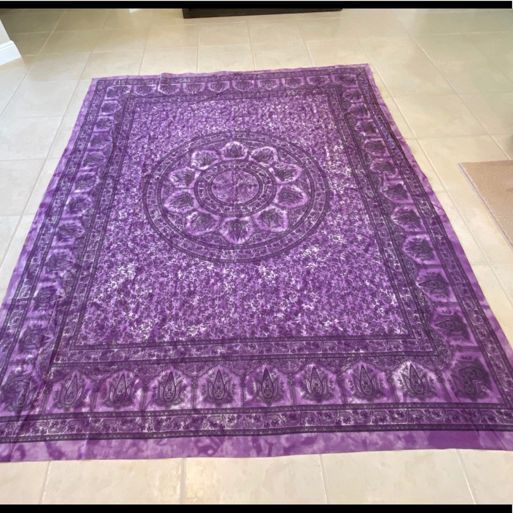 Tapestry (Urban Outfitters)